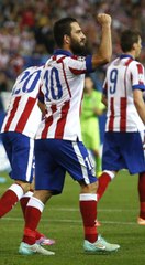 Kadın Hayranlarından Arda Turan'a Özel Beste