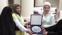 Emine Erdoğan, Sadu House Kuveyt El Dokuma Sanatları Müzesi'ni Ziyaret Etti