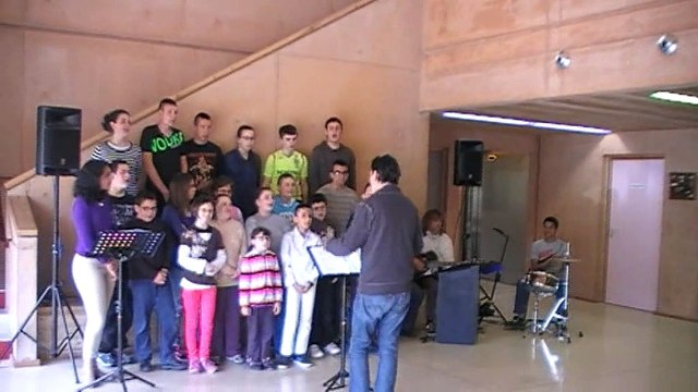 Ecole en choeur - Academie de Lyon- IME Perce Neige - THIZY (69)