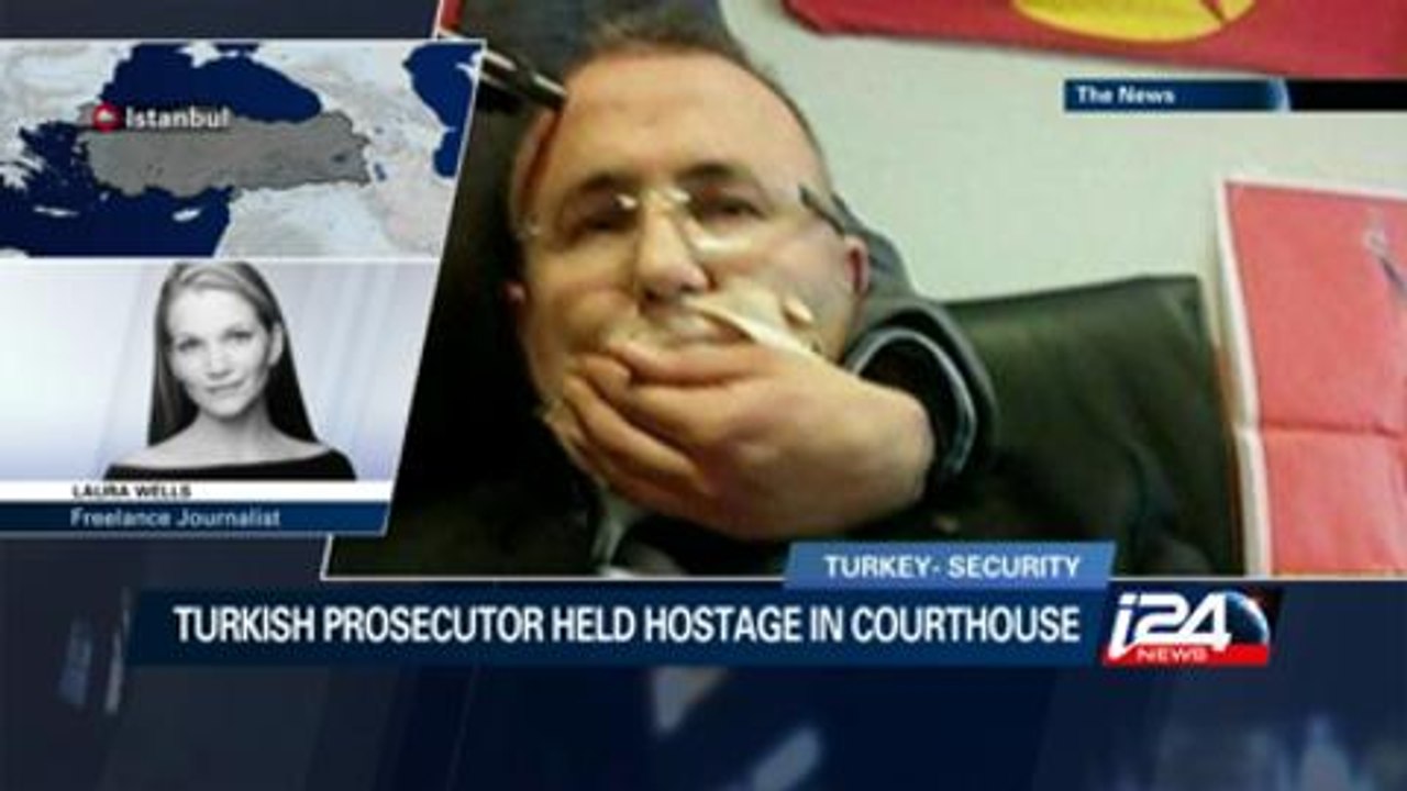 Turkish prosecutor held hostage in Istanbul courthouse