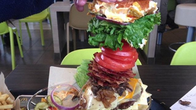 Le Big Max, le plus gros hamburger de McDonald's