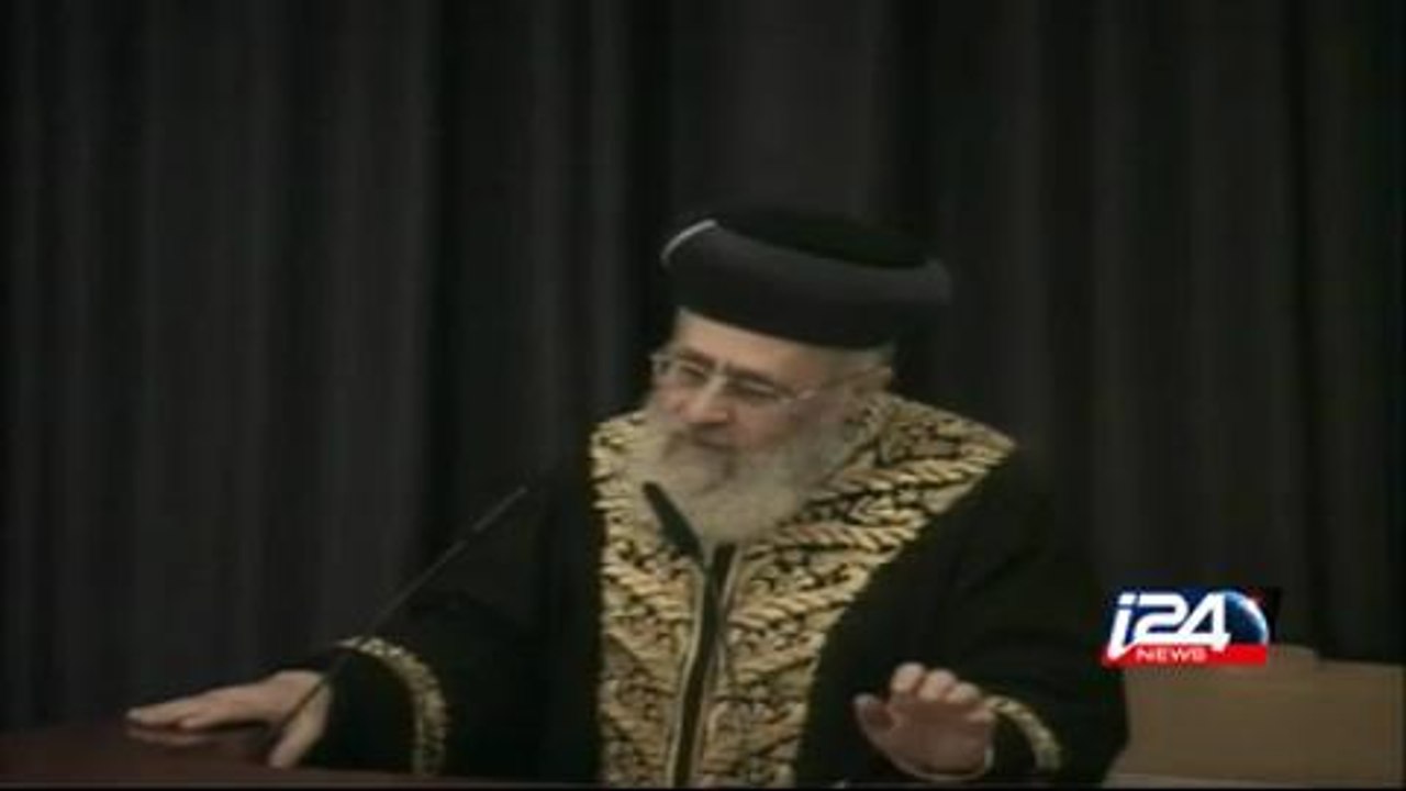 200-year-old Torah scroll brought to Jerusalem synagogue