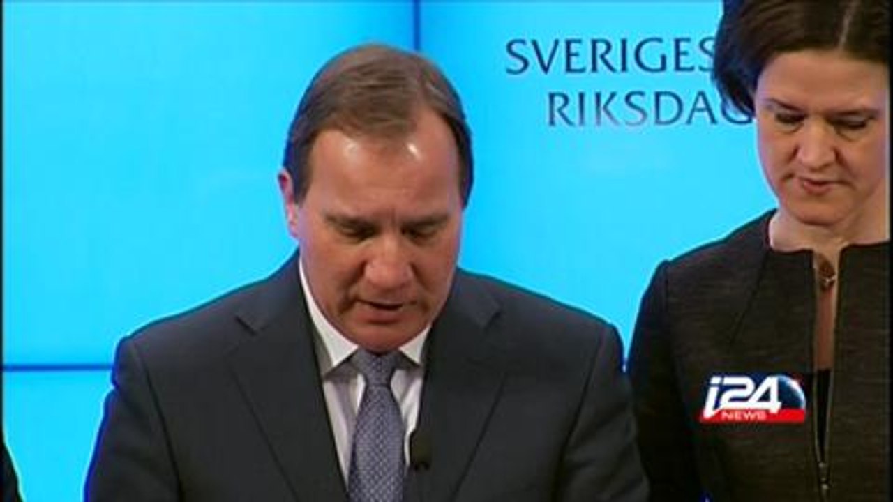 Sweden avoids snap poll in deal that counters far right