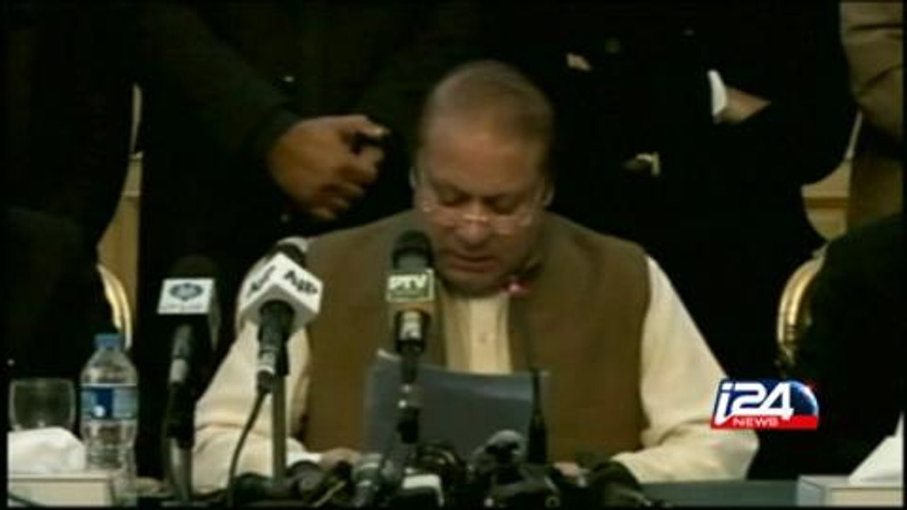 Two convicted militants executed as Pakistan strikes back after school massacre