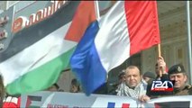 تضامن فلسطيني واسع النطاق مع الشعب الفرنسي