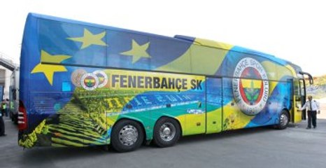 Fenerbahçe Otobüsüne Bursa'da Su Şişeli Saldırı