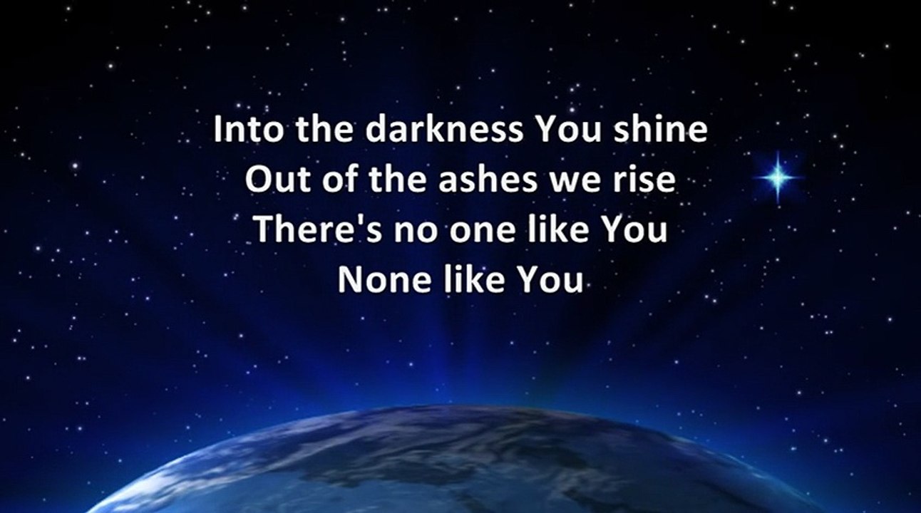 Chris Tomlin - Our God (is Greater) - Instrumental with Lyrics
