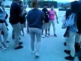 Mujeres Pelean Por Un Hombre ( Women Fight )