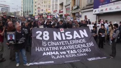 Hayatını Kaybeden İşçi Yakınları Yürüdü