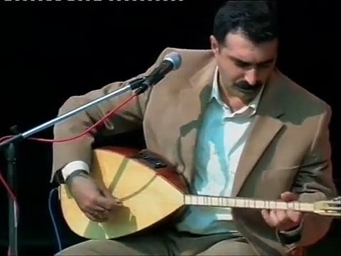 Erdal Erzincan '' arpa ektim evlek evlek ''