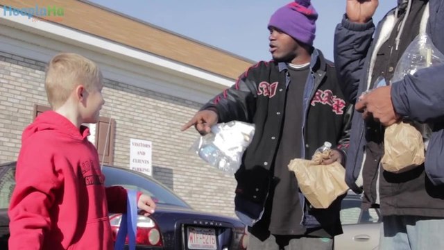 7-Year-Old Gives Bags Full Of Blessings To The Homeless