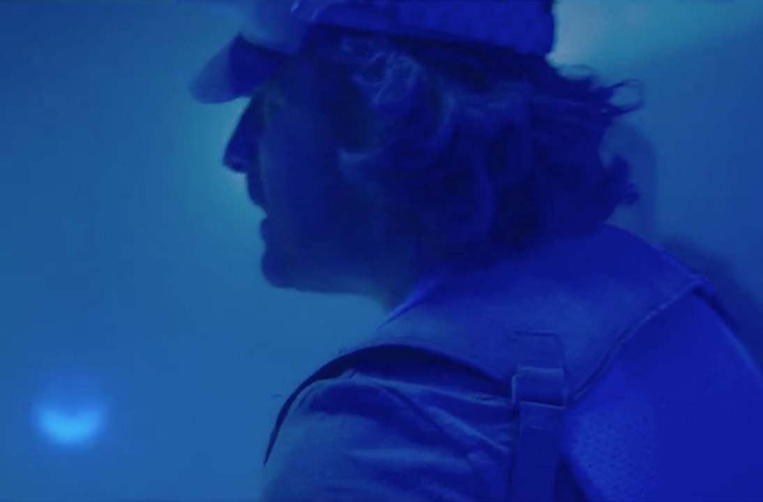 Hyena - Extrait