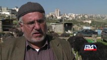مزارع فلسطينية تفتح أفاقا جديدة لمشاريع في مجال تربية النعام والفطر