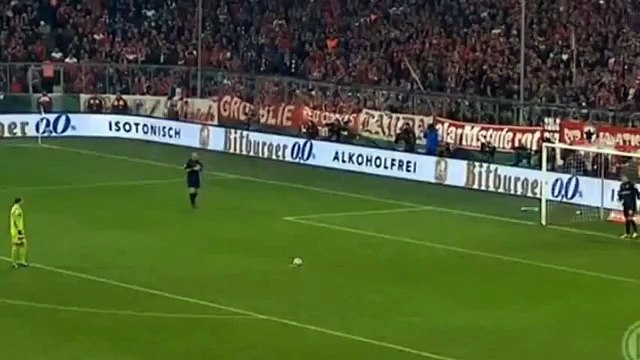 Manuel Neuer penalty miss Bayern Munich vs Borussia Dortmund 2015