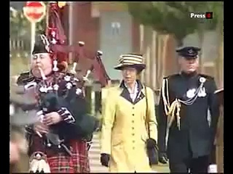 Zara Phillips, Peter Phillips, Princess Anne