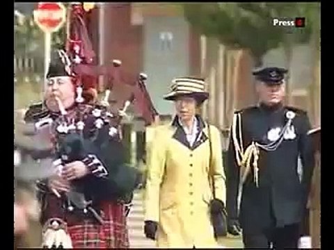 Zara Phillips, Peter Phillips, Princess Anne