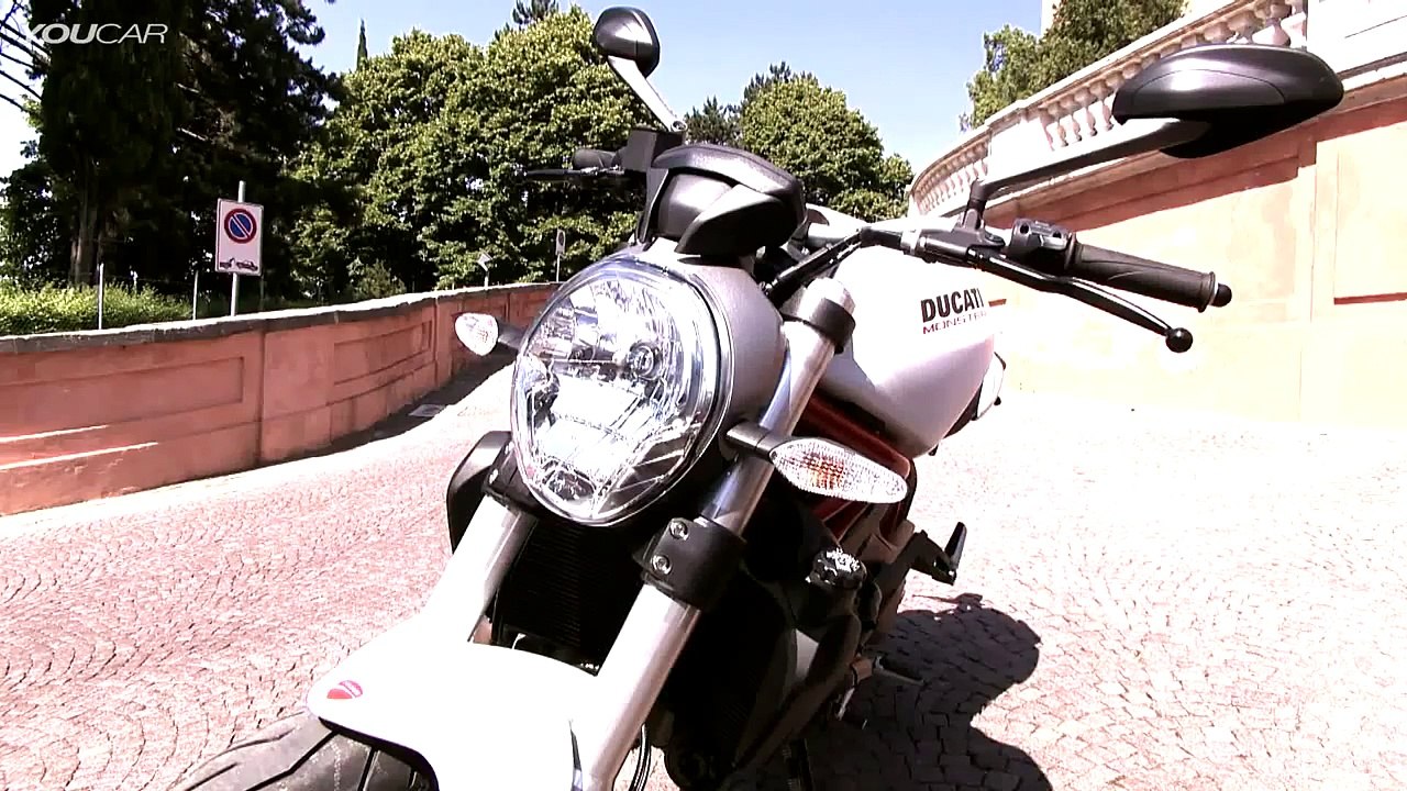 2015 Ducati Monster 821