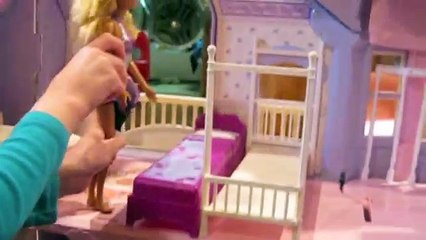 Barbie and Ricky- Moving to a New House