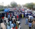26 April Ke PPP Ke Jalsay Main Haji Khursheed Hazarvi Or Haji Muzzafar Shujrah Main Truck Main Rally Ki Qayadat Kr Rahy