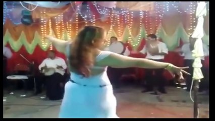 Download Video: رقص مغربي ساخن في حفل خاص-احلى رقص شعبي لم تراه من قبل chaabi top