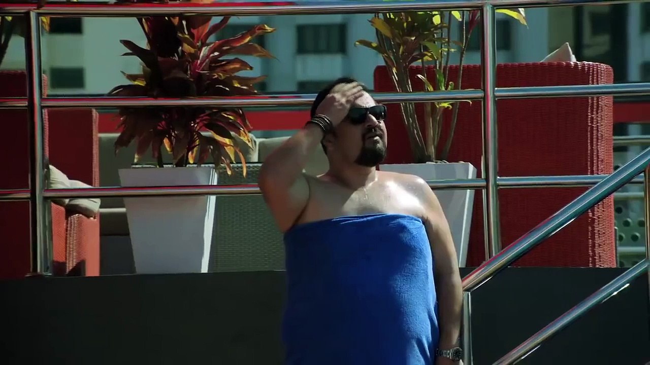 Jawani Phir Nahi Aani Movie Trailer - Pakistani Movie 2015 - YouTube