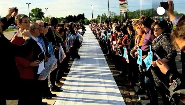 البرلمان الاوروبي يوصي بتوزيع المهاجرين على دول الاتحاد الاوروبي