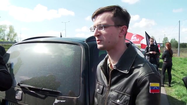 Awantura podczas oczekiwania na wjazd Nocnych Wilków