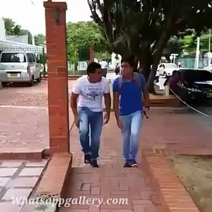 whatsapp latest funny videos boys becoming blind seeing hot girl
