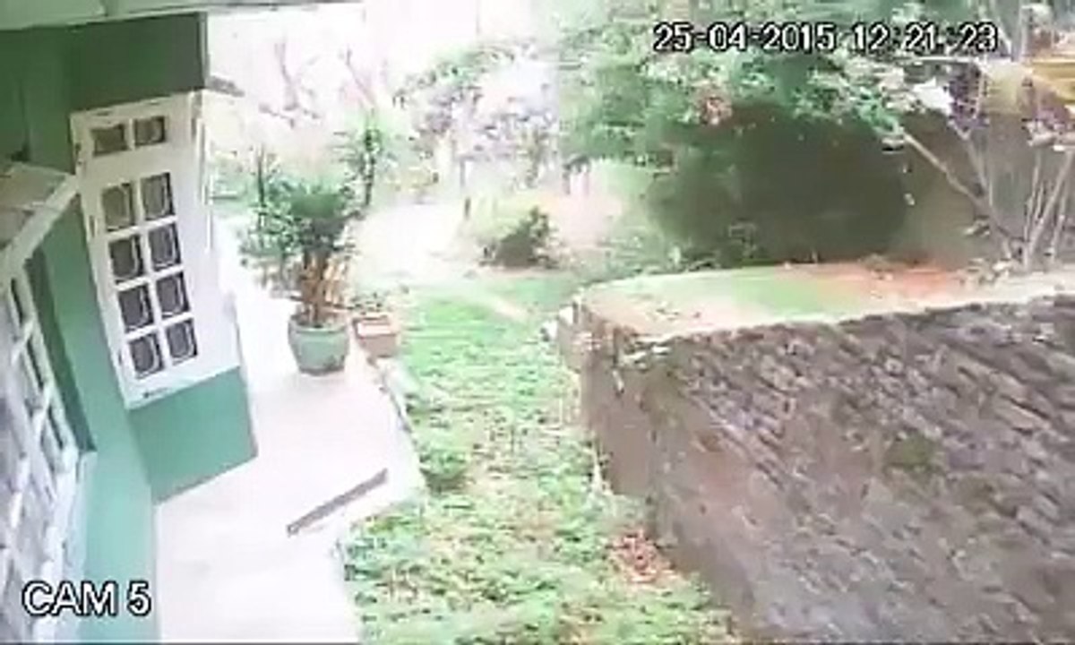 Nepal Earthquake 25 April - Security cam footag...