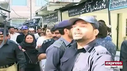 ماڈل ایان علی عدالت میں پیشی کے دوران بھی لشکارے مارنا نہ بھولی