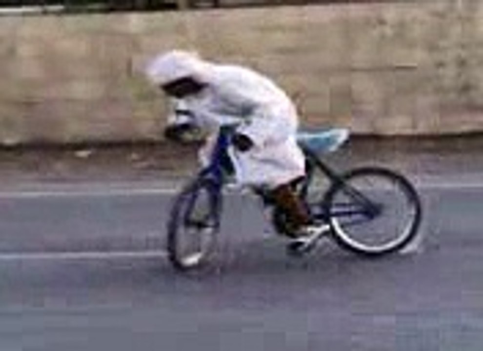 CYCLE Slipers