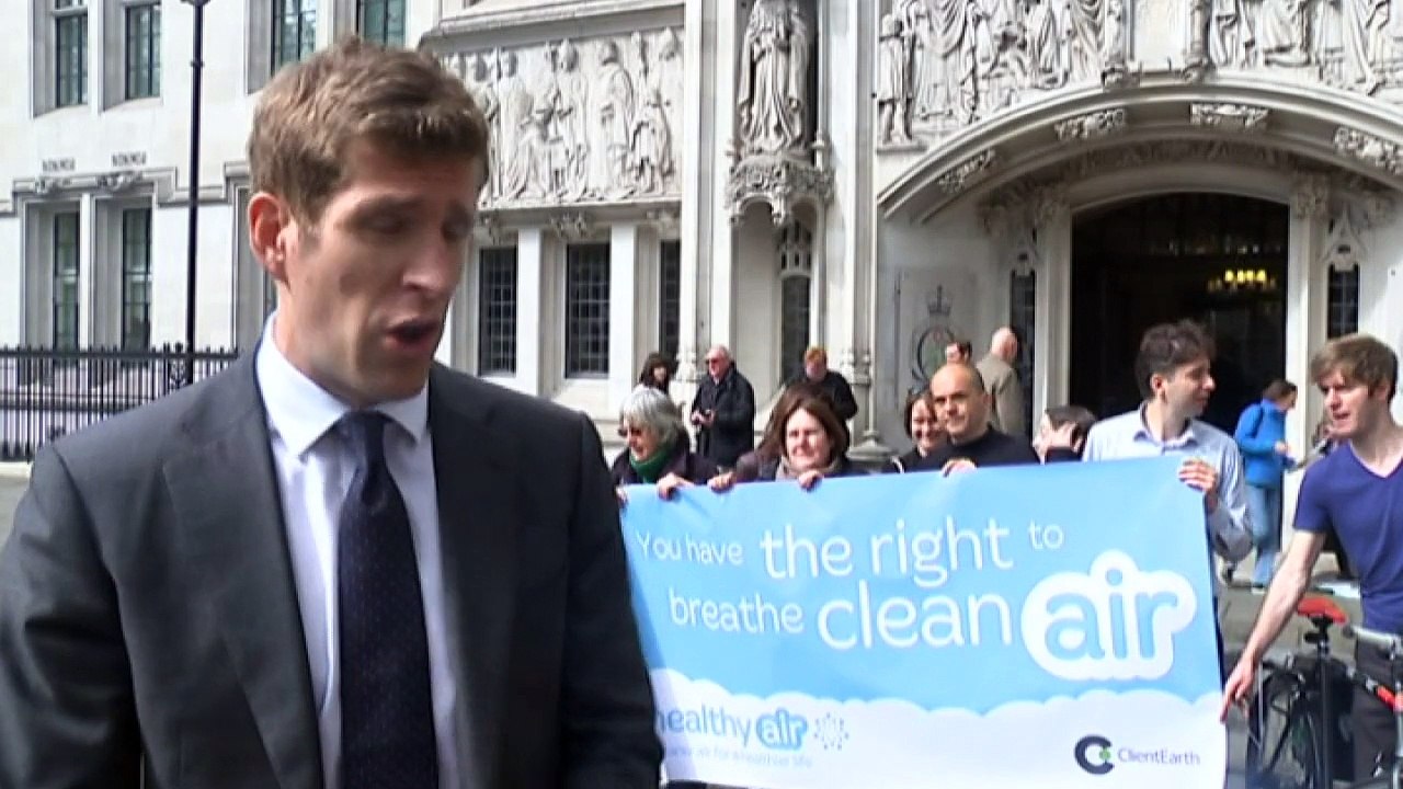 Court orders UK to cut pollution