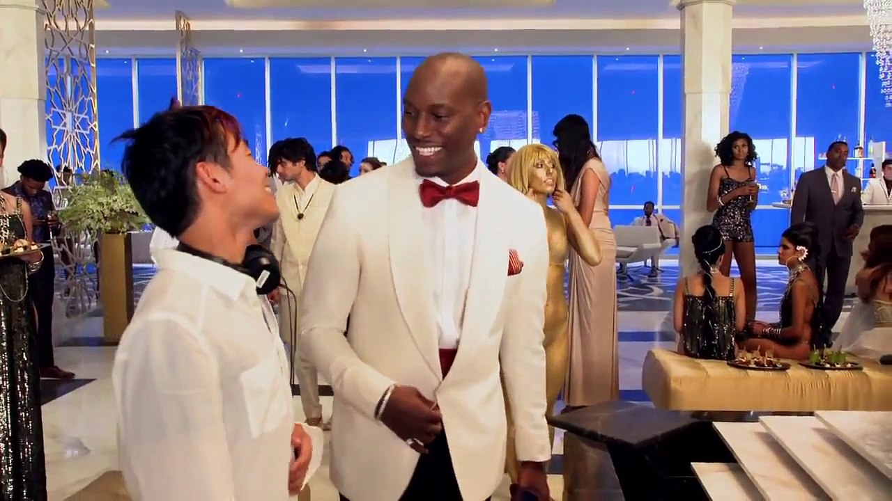 Furious 7 Behind The Scenes   Vin Diesel, Paul Walker, Dwayne Johnson, Michelle Rodriguez