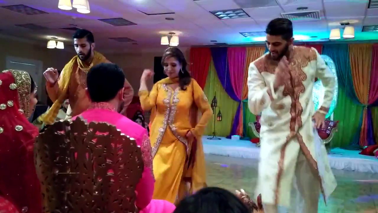 Tu Ne Mari Entry