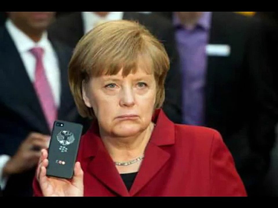 MERKEL IST EIN NSA SPITZEL!