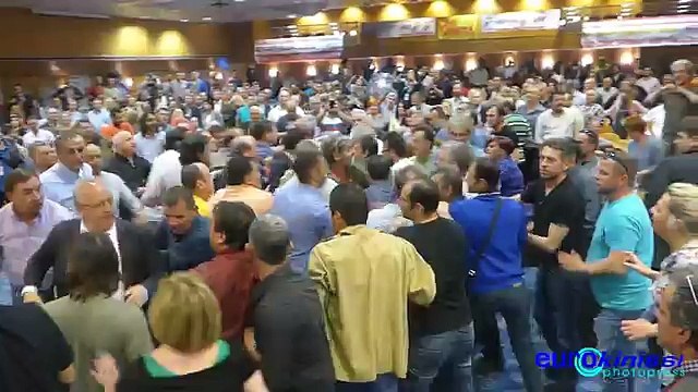 Άγριο ξύλο στο συνέδριο της ΠΟΕ-ΟΤΑ