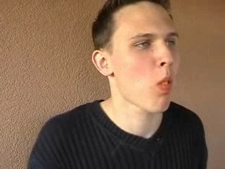 Grosse patate dans la geulle