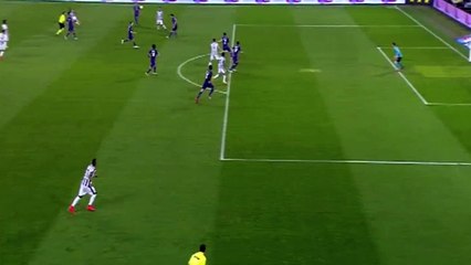 Carlos Tevez Fantastic Goal - Juventus vs Fiorentina 2-1 ( Serie A ) 2015
