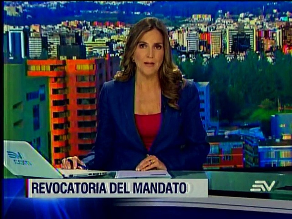 Blasco Peñaherrera solicita revocatoria del man...