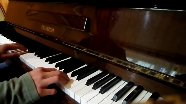 The Giver - Rosemary's Song with the wedding scene (piano theme+sheets).