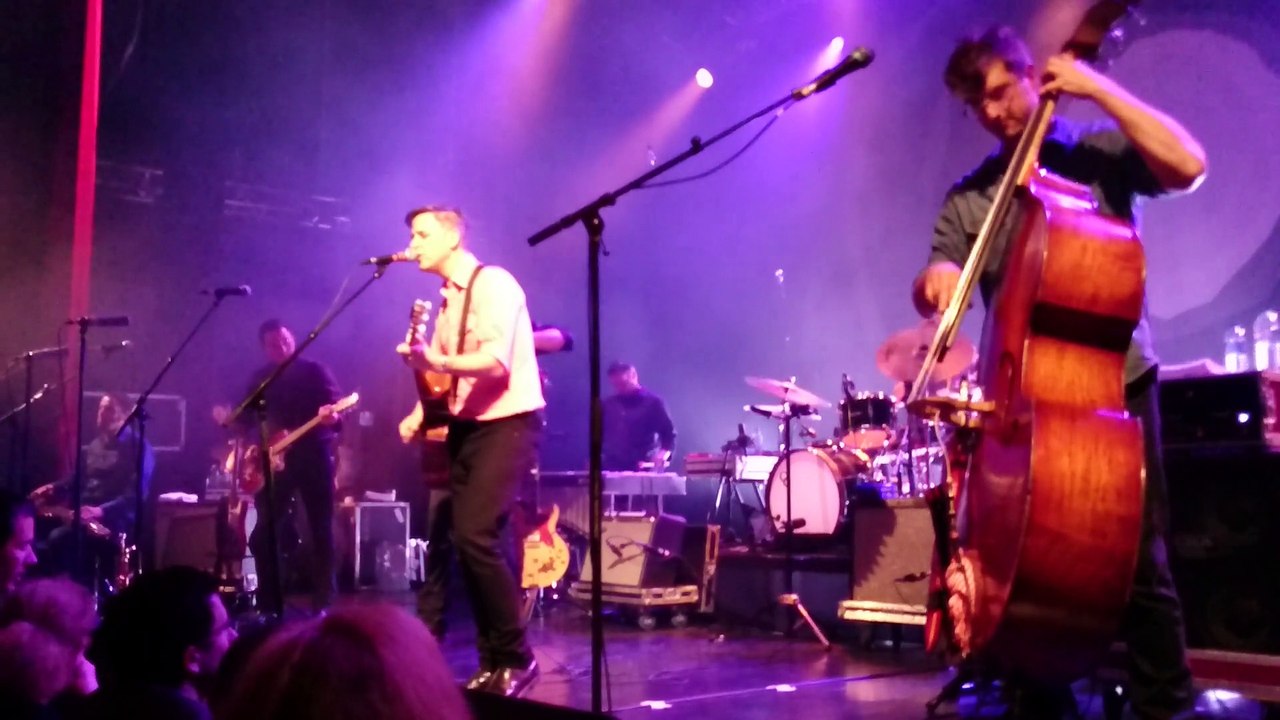 CALEXICO 'Sunken Waltz' @Trianon, Paris FRANCE 26/04/2015