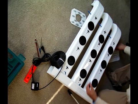 aeroponics gutter system (homemade)