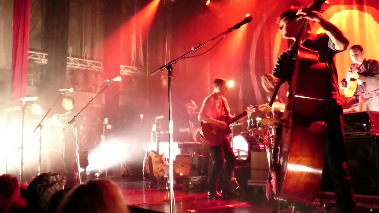 CALEXICO 'Coyoacan' Live @Trianon, Paris FRANCE 26/04/2015