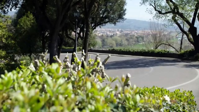 EM MOVIMENTO Novo Skoda Superb 2016 120 cv-280 cv