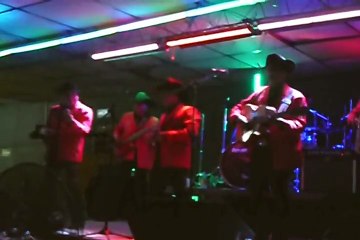 GENARO Y LOS VILLANOS DEL NORTE   OH MI NIÑA  en vivo