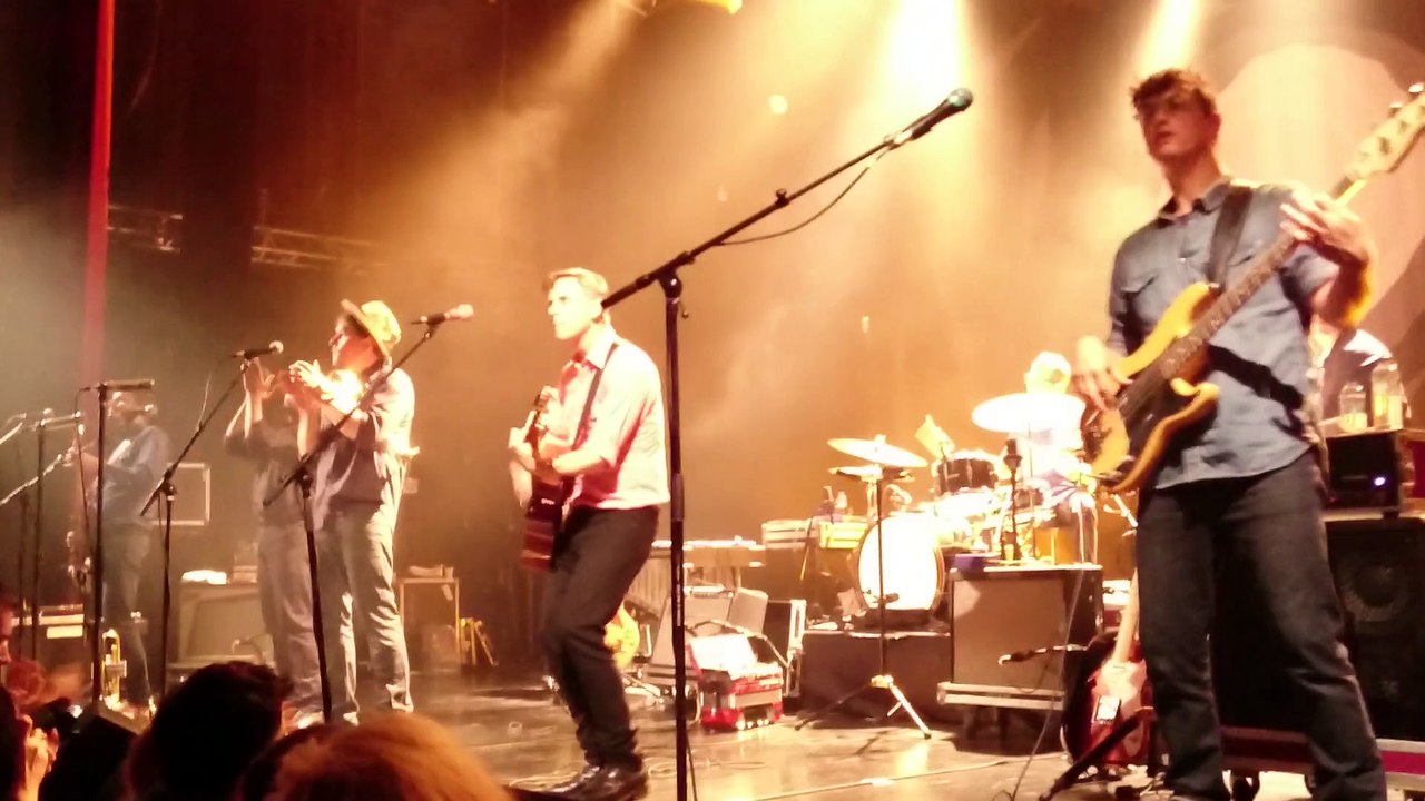 Calexico 'Alone again Or' @Trianon, Paris, France 26/04/2015
