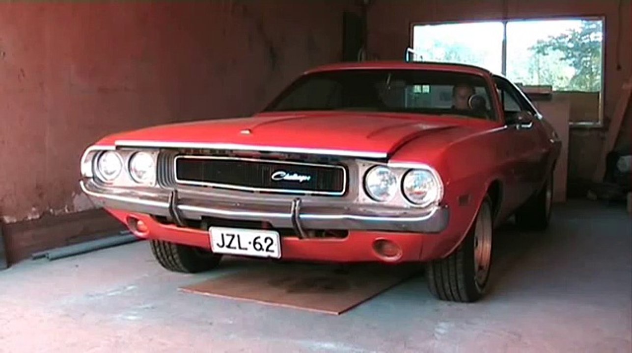 Dodge Challenger '70 first start in 4 months