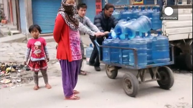 ادامه عملیات امدادرسانی به آسیب دیدگان زمین لرزه نپال در پنجمین روز پس از فاجعه