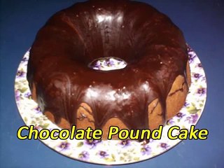 HOW TO MAKE CHOCOLATE POUND CAKE