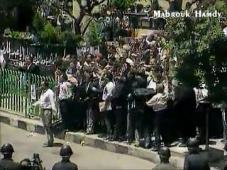 Download Video: قمع مظاهرة المحاميين المحتجين على مقتل زميلهم عبد الحارث مدني عام 1994